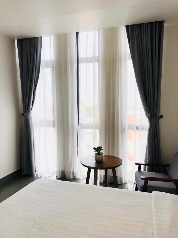 Punt Hotel Hai Phong Exterior photo