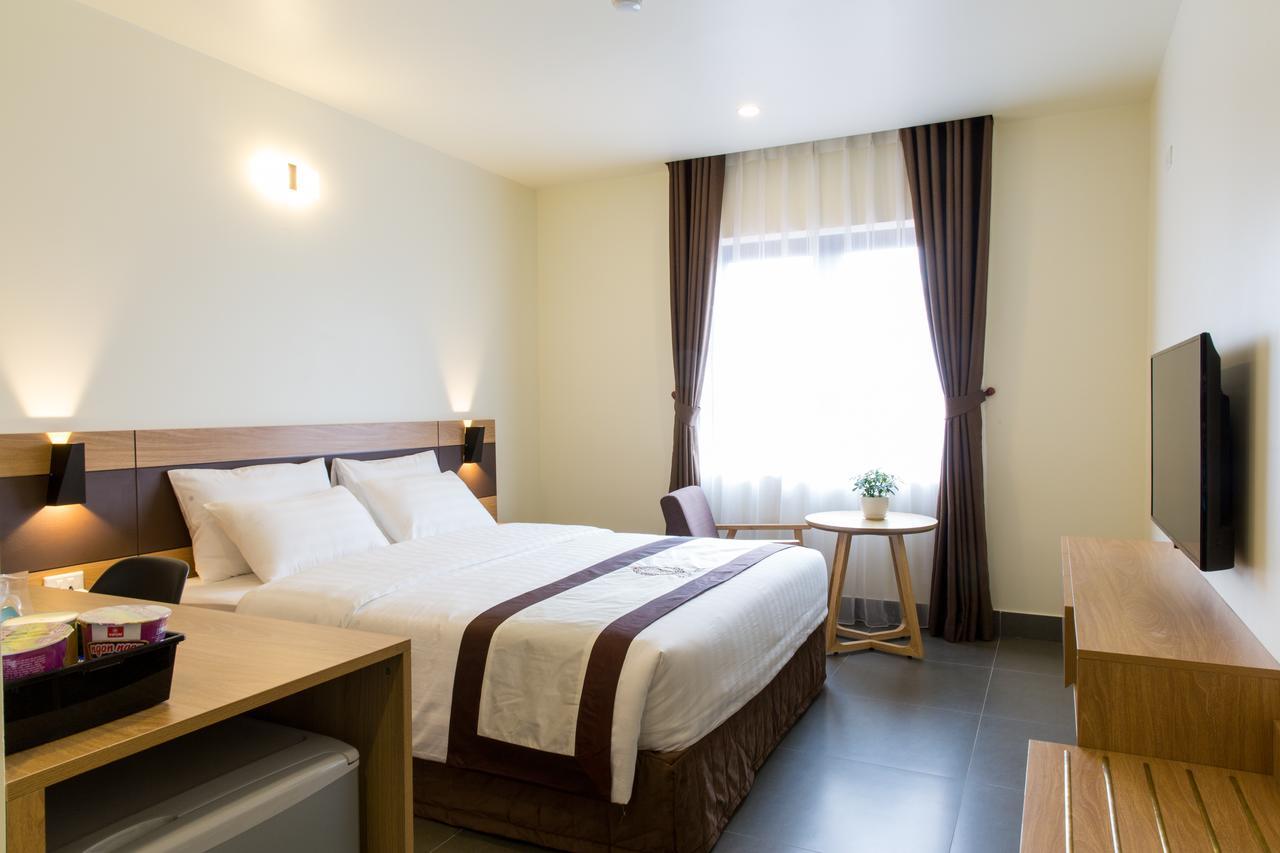 Punt Hotel Hai Phong Exterior photo