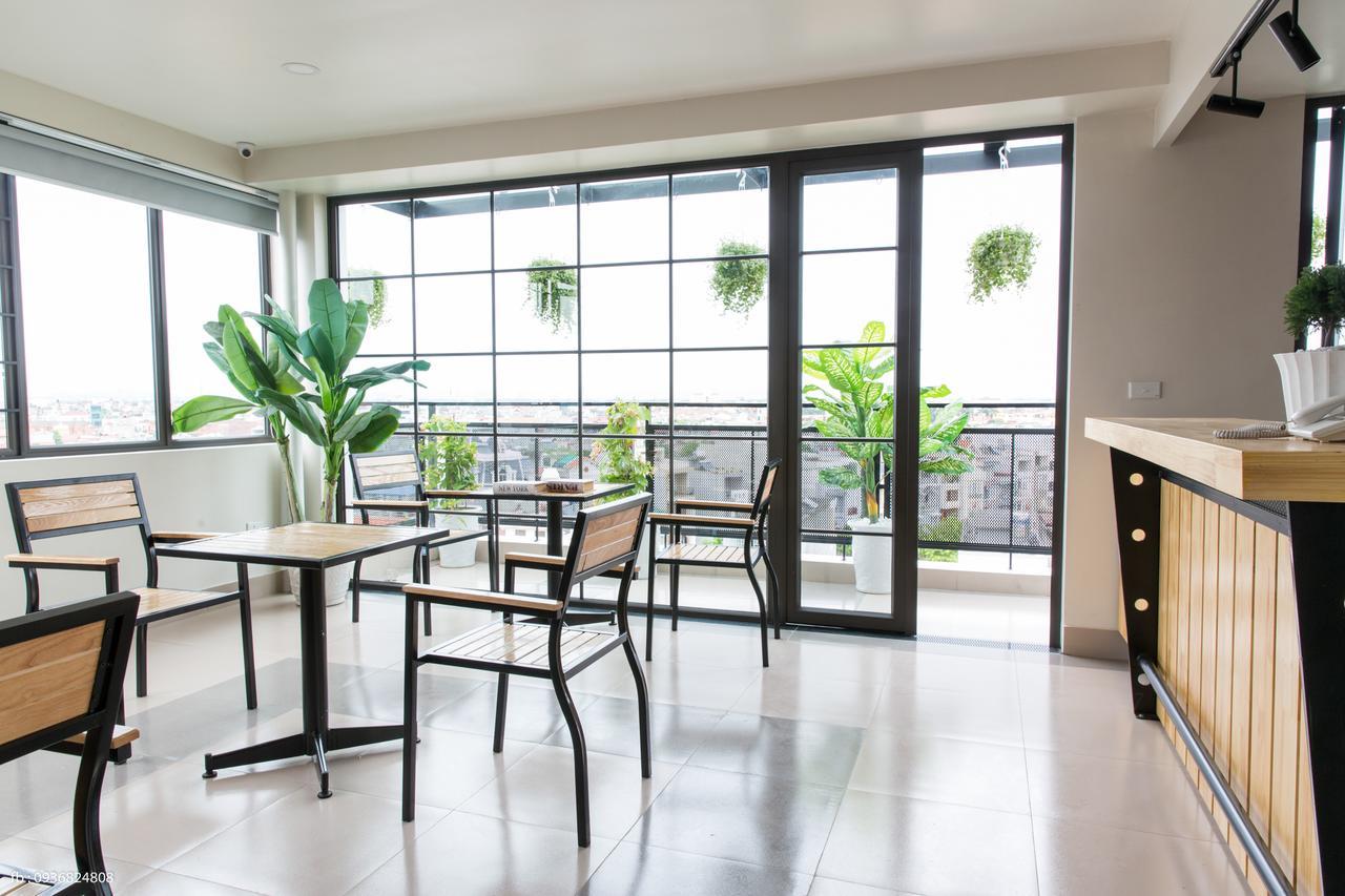 Punt Hotel Hai Phong Exterior photo